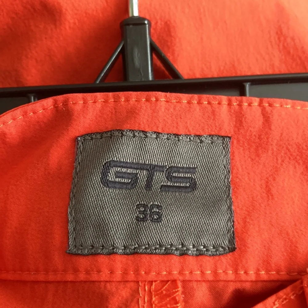 Shorts - Picture 4 of 4